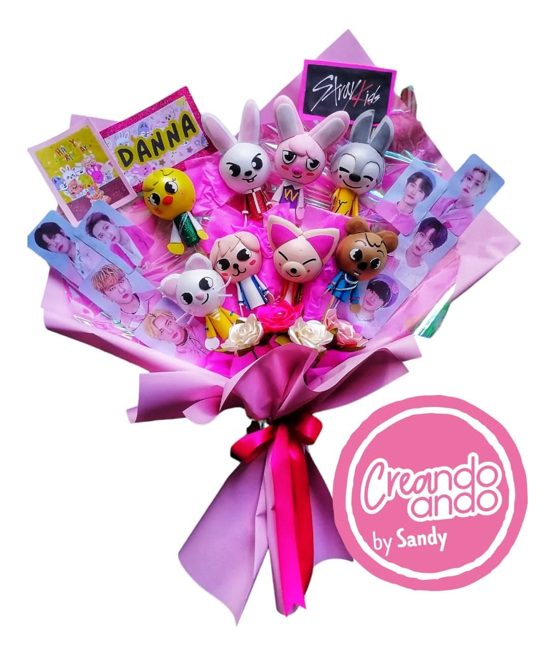Bouquet temático con globos y detalles de K-pop