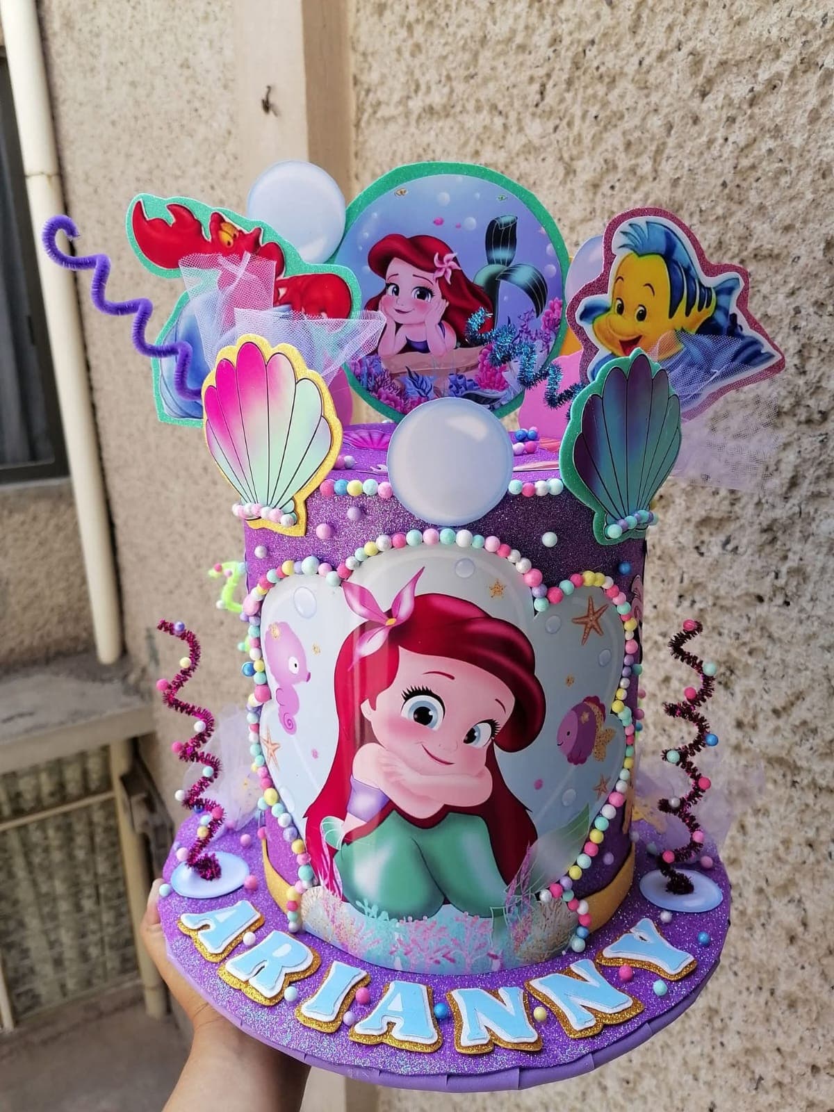 Centro de mesa temático hecho a mano